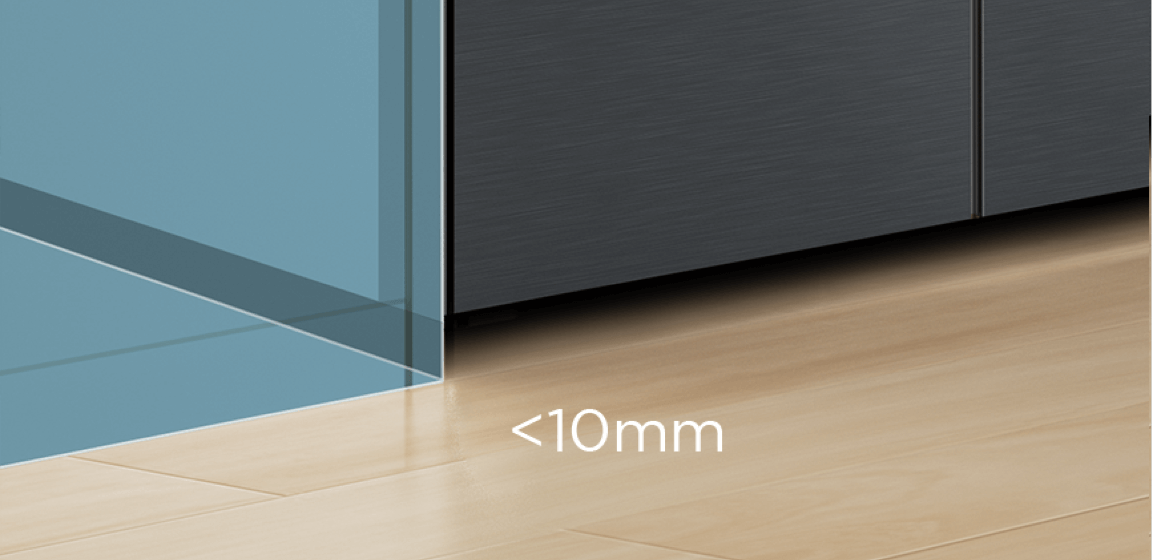 TCL Refrigerator reduces the distance to the cabinet