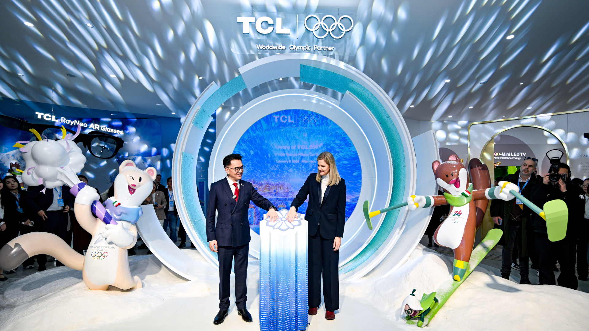 TCL bringt Vision „IT‘s your Greatness“ zu den Fans und Athleten der Olympischen  Winterspiele 2026