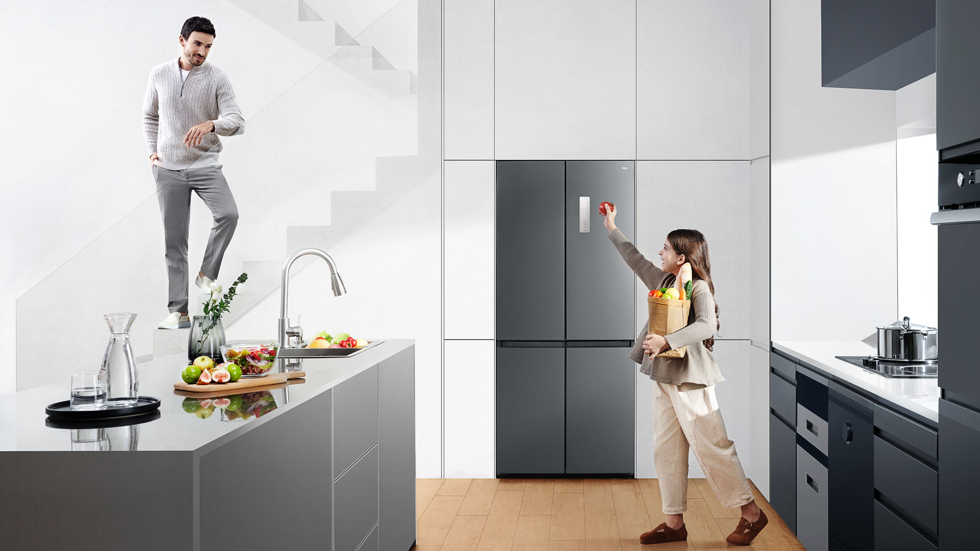 TCL Refrigerator RC456CXE0 Lifestyle5