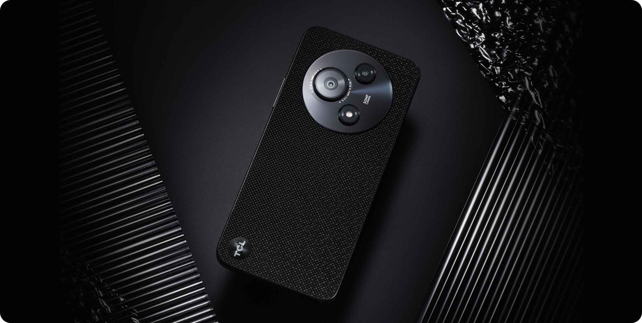 TCL 605: conheça o modelo de smartphone!