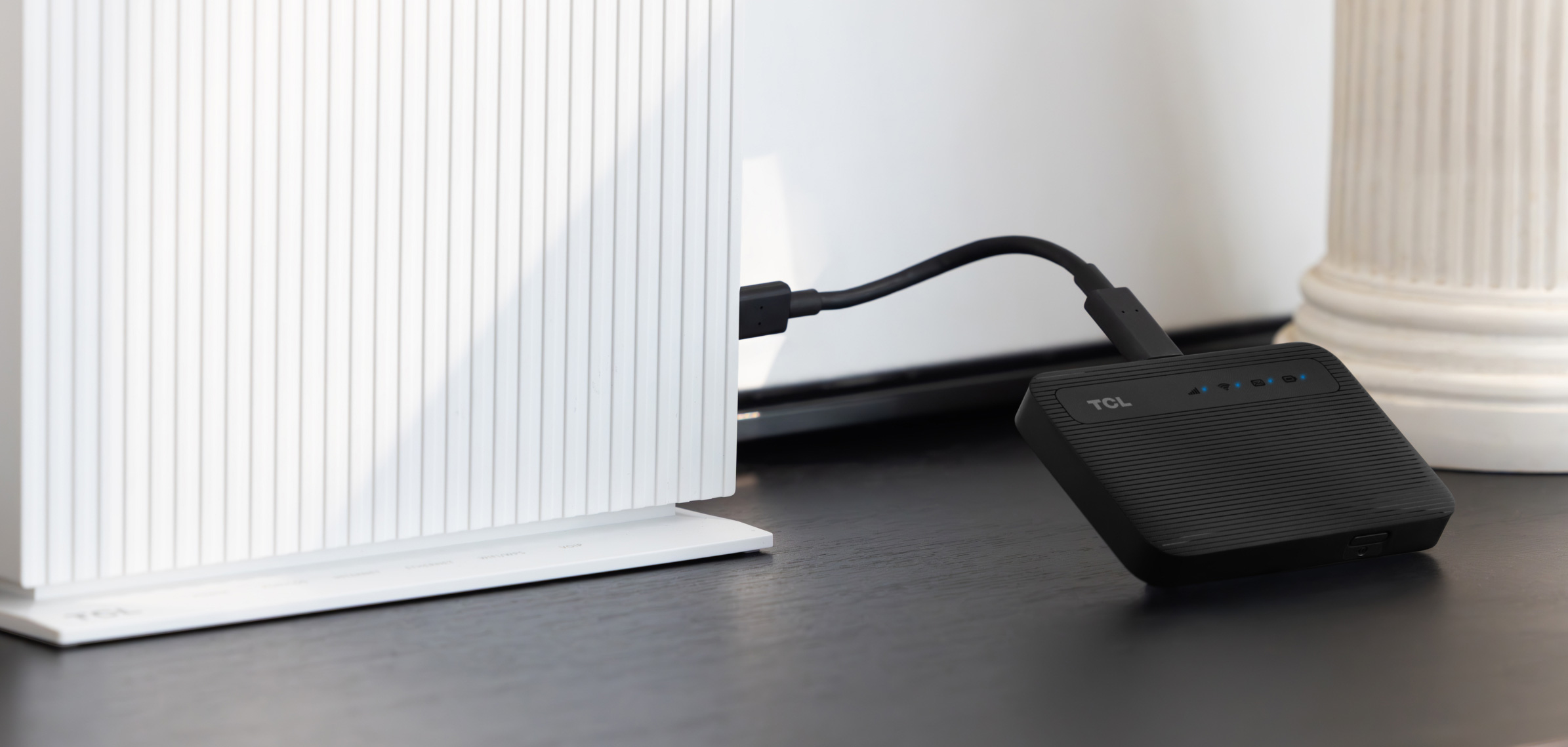 TCL LINKZONE MW45L - Modem Wi-Fi 4G LTE Portatile, Velocità 150 Mbps, Connetti 15 Dispositivi, Batteria 8 Ore, ESIM E SIM Fisica