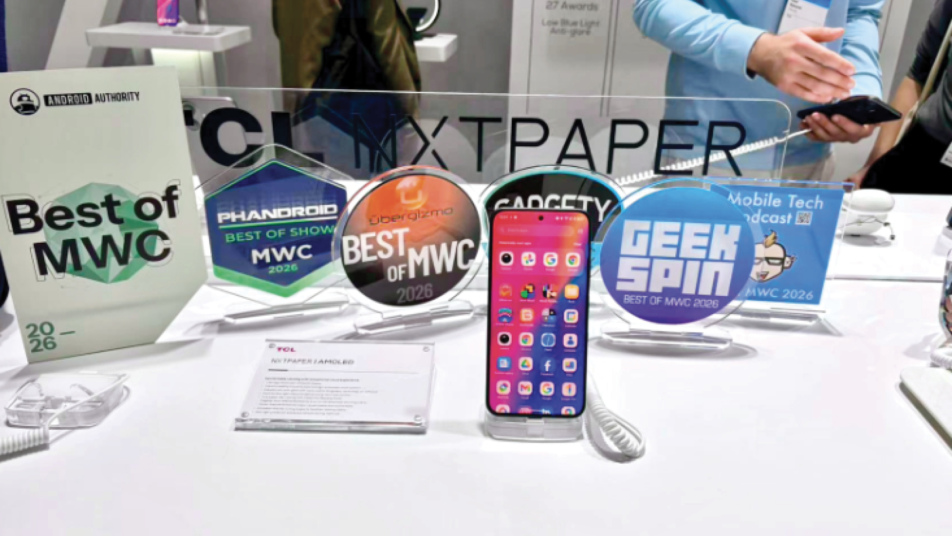 TCL premiata al MWC 2026 per le tecnologie NXTPAPER e AMOLED:  prestazioni visive eccellenti e massimo comfort per gli occhi