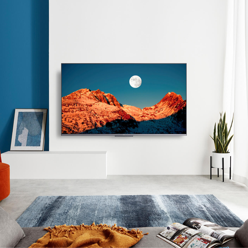 TCL Android tv P725 lifestyle